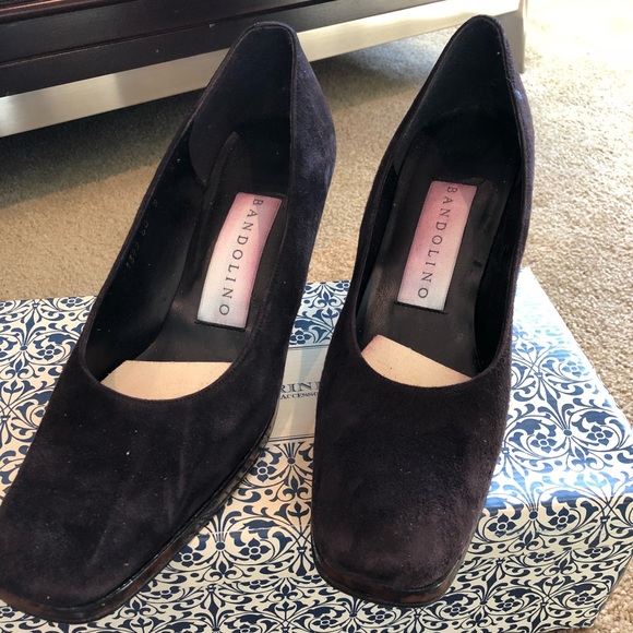 Bandolino Shoes - Suede Brown Pumps